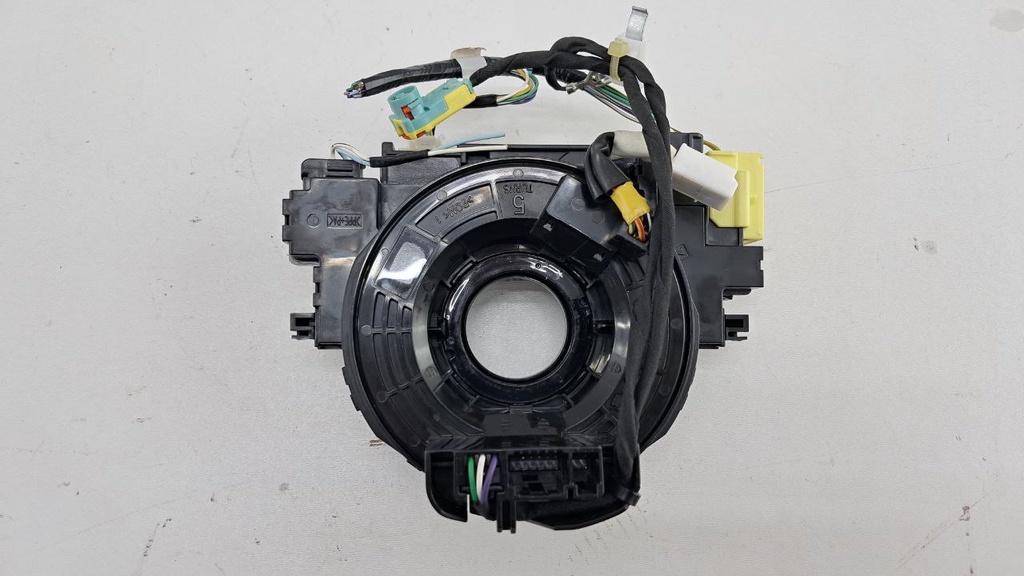 Подрулевой блок Toyota Corolla Hybrid 2019-2023  8924502120