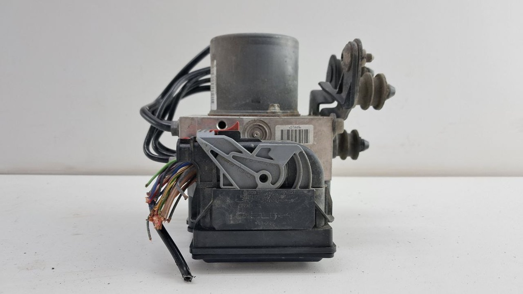 Блок ABS Volkswagen Passat B7 CC 2010-2015  3AA614109AS