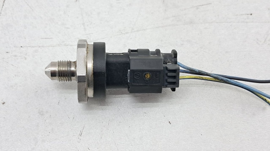 Датчик давления топлива Mini Cooper Coupe R58 1.2 TURBO 2010-2015 0261545122