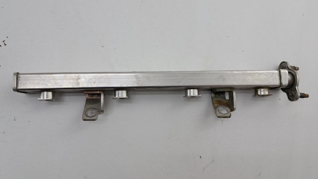 Паливна рампа Kia Picanto 1.2i 2018 рр. 3535003500