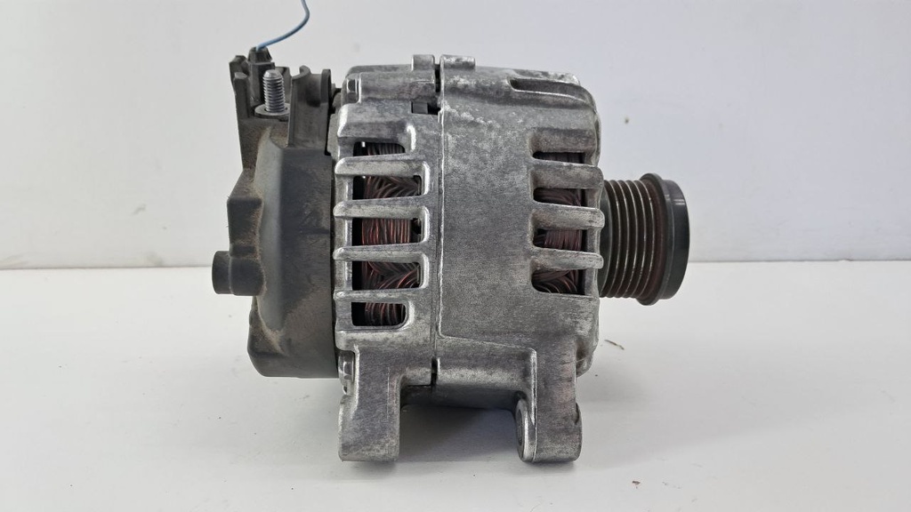 Генератор Ford Mondeo IV MK4 Kuga 2.0 TDCI 2007-2014 AG9T10300AA