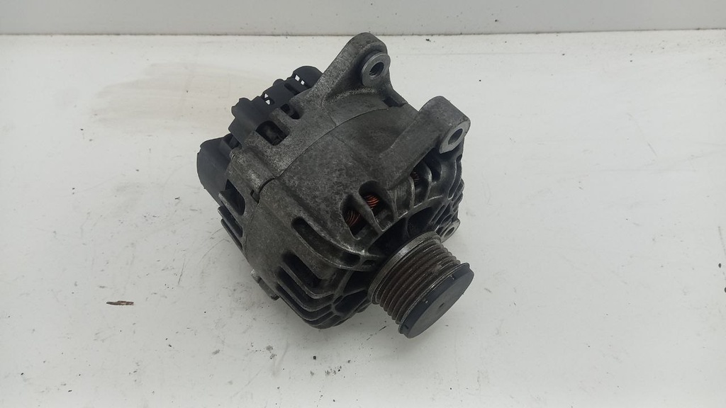 Генератор Citroen C3 C4 1.2L 2014 9810971880