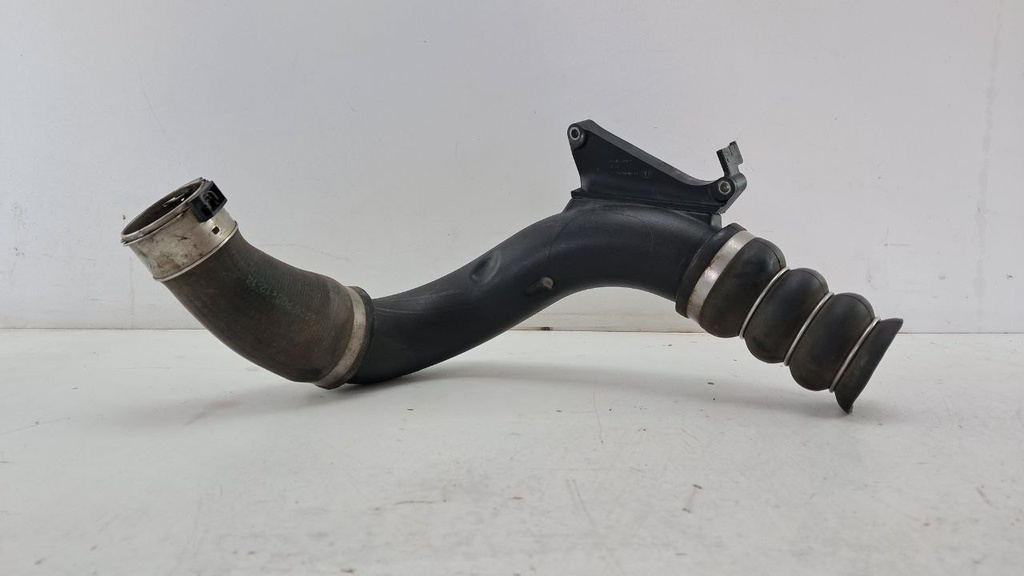 Патрубок интеркулера Mini Cooper Coupe R58 1.2 TURBO 2010-2015 гг MGW00383CT