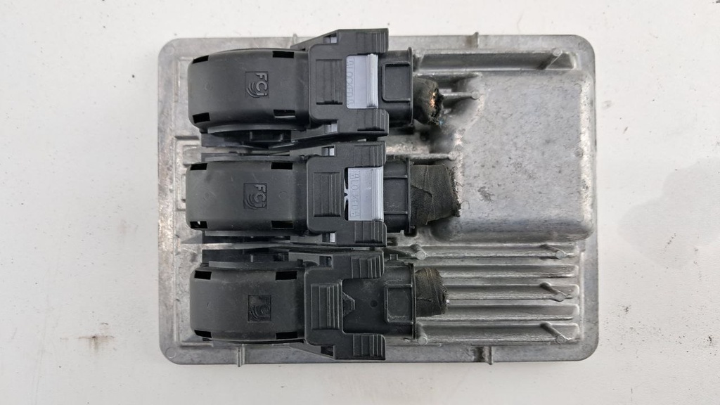 Блок управления двигателем Opel Insignia 2.0 Turbo 4x4 2018  811839393