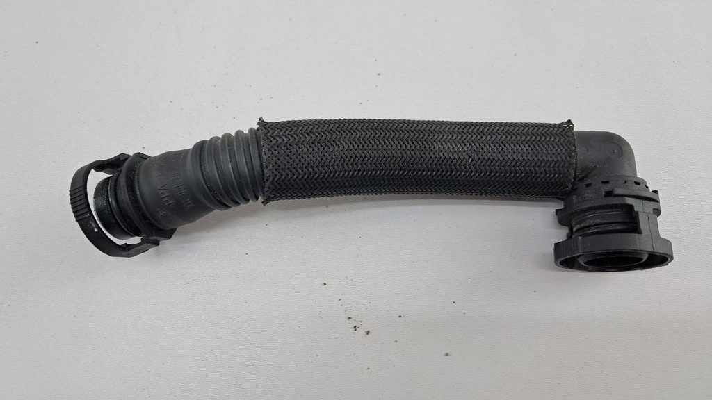 Трубка картерных газов AUDI A6 C8 A7 4K 2.0 TDI 05L103493C