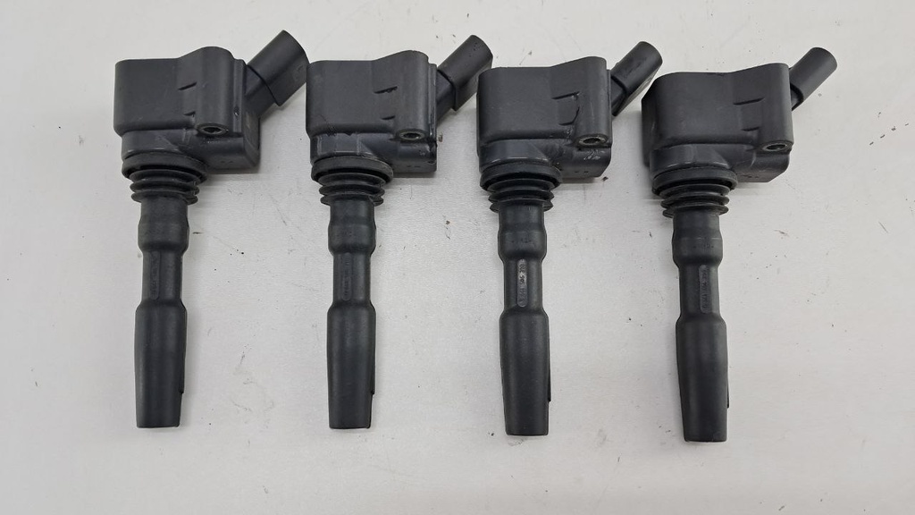 Катушки зажигания Skoda Fabia Rapid 1.2 TSI 2016  04E905110M