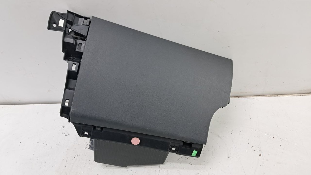 Бардачок пасажира Peugeot 508 2010-2014 9686450877