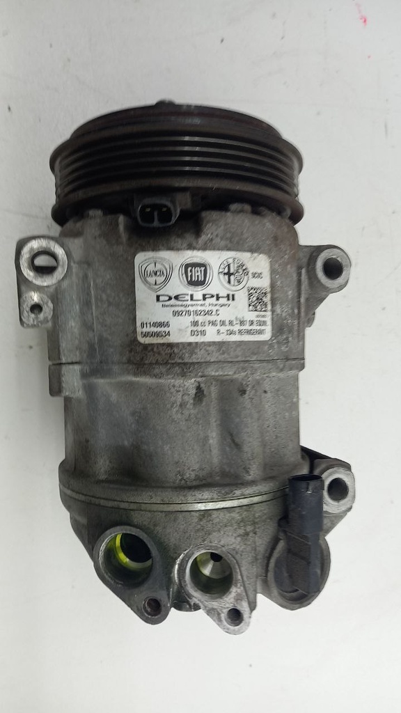 Компрессор кондиционера Alfa Romeo Giulietta 1.4 TB 2011 50509534