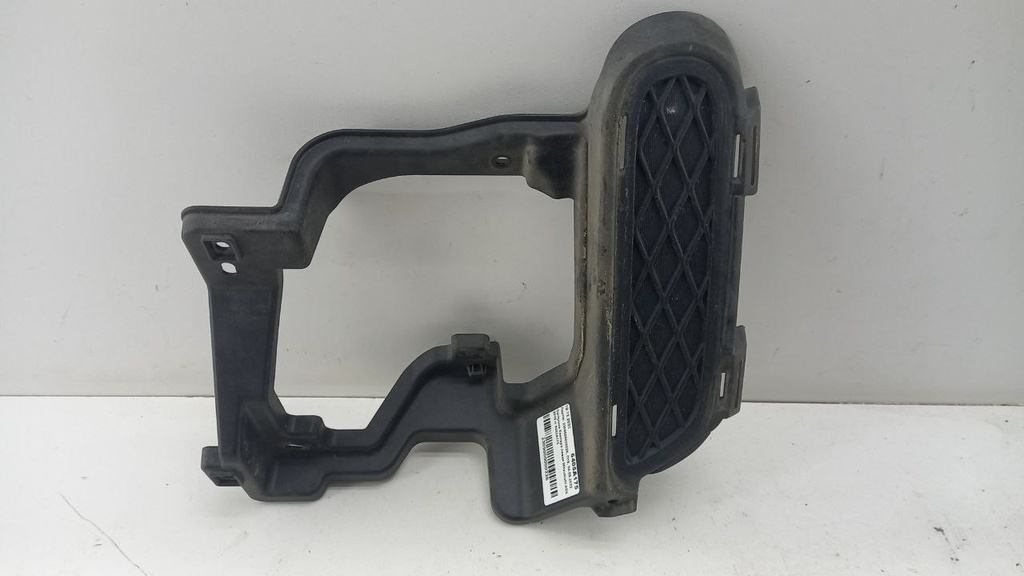 Заглушка бампера левая Mitsubishi ASX 2010  6405A175