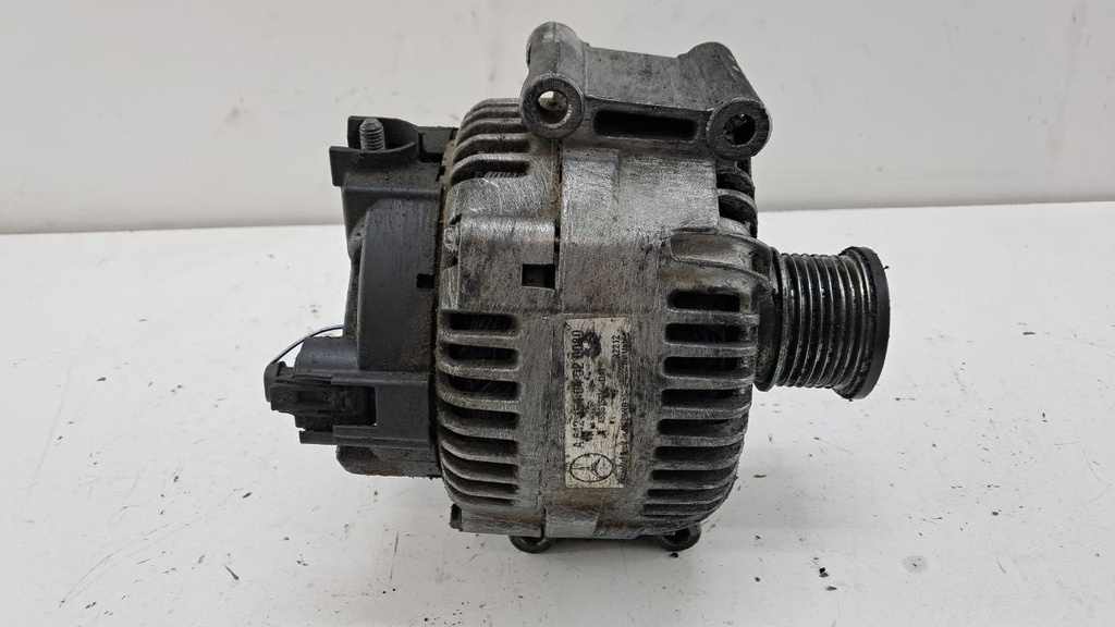 Генератор Mercedes-Benz 211.220 E280 3.0 CDI 2006 A6421540402