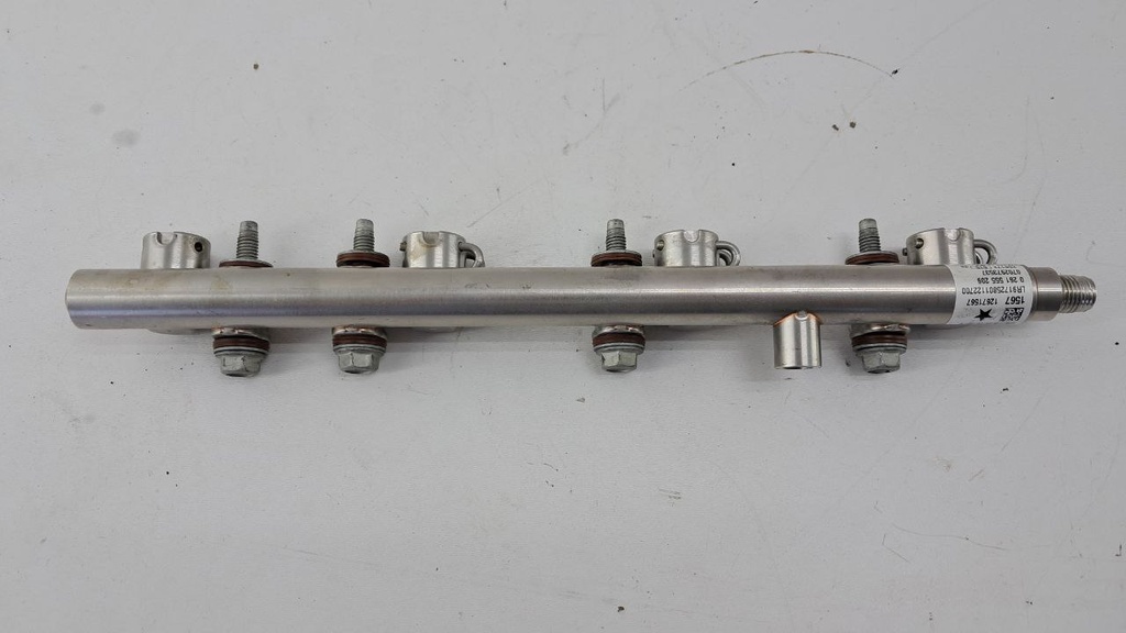 Паливна рампа Opel Insignia 2.0 Turbo 2018 рр. 12671567