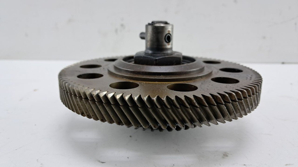 Шестерня Volvo S60 V60 V70 S80 II XC60 XC90 3.0 3.2 T6 2012 AG9N6D337AB