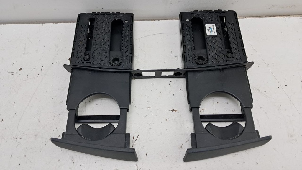 Подстаканник Peugeot 508 2010-2014  9688798502