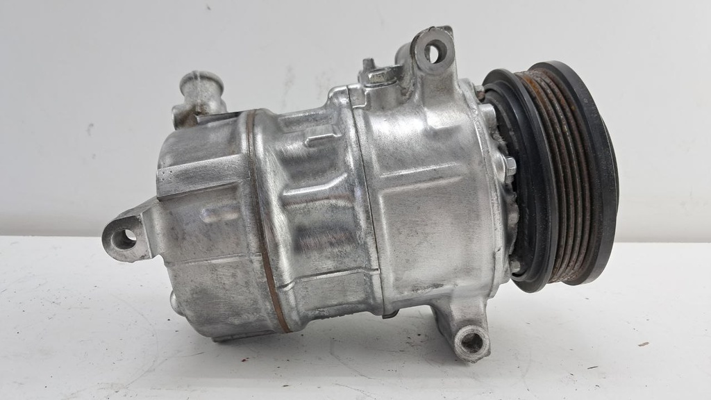 Компресор кондиціонера Opel Insignia 2.0 Turbo 2018 39065280