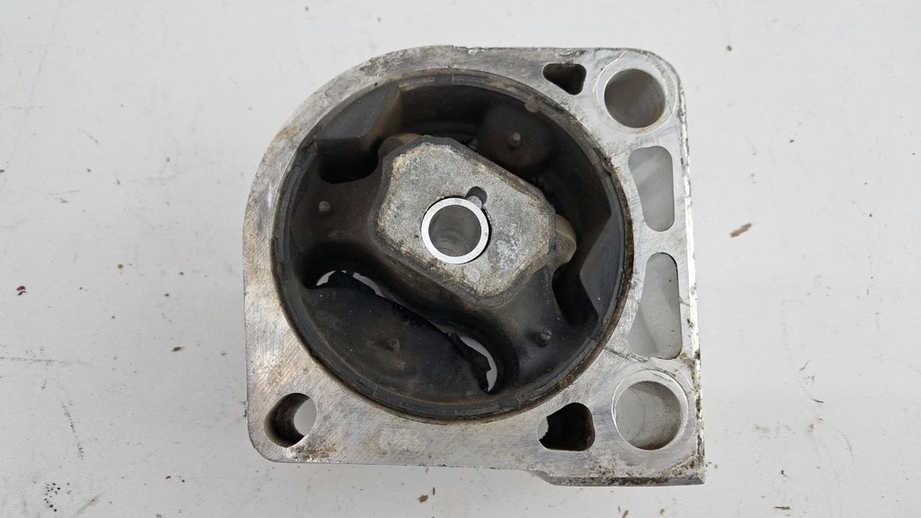 Подушка коробки Opel Insignia 2.0 Turbo 2018 84283189