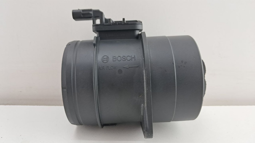 Расходомер воздуха Audi A4 S4 B9 Q5 2.0 TDI 2021   04E906461A