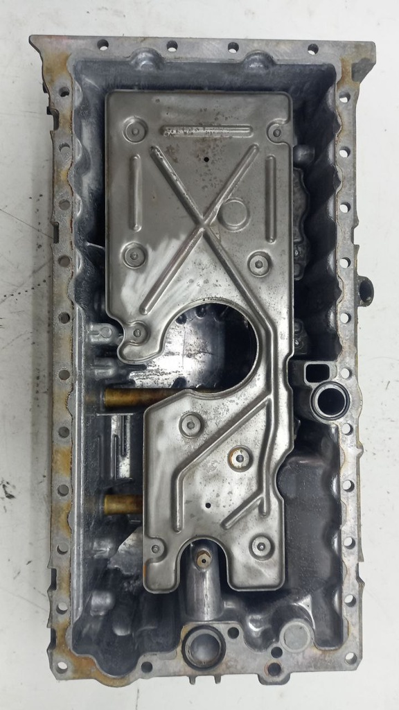 Масляний піддон Volvo S80 V70 2.5 turbo 2011 30650513