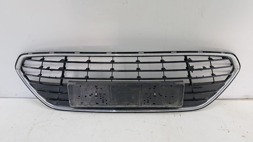 Решітка бампера нижня рестайлінг Ford Mondeo 2010-2014 BS7117B968B