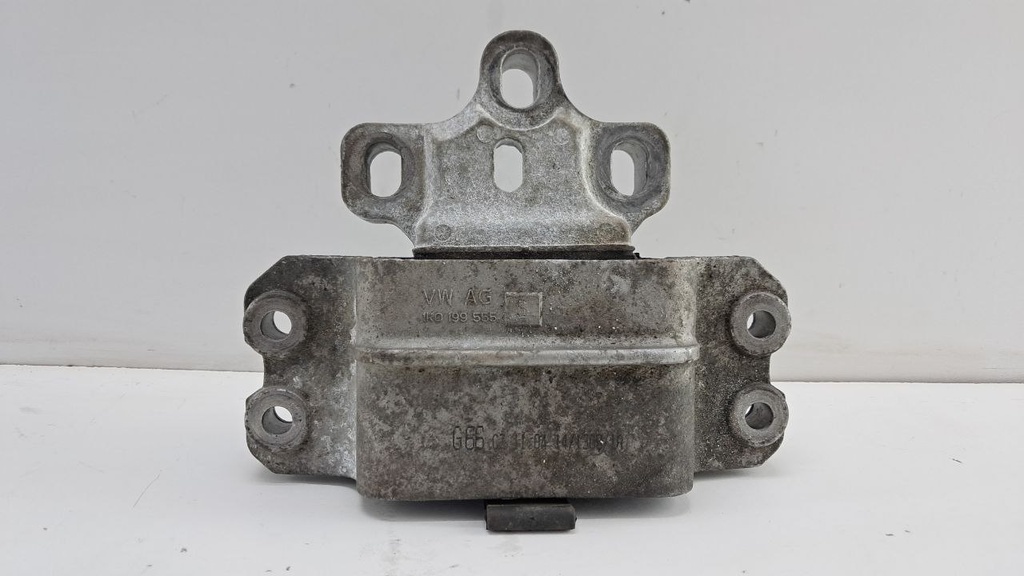 Подушка двигуна ліва Volkswagen Passat B6 3.6 FSI 2010-2015 1K0199555S