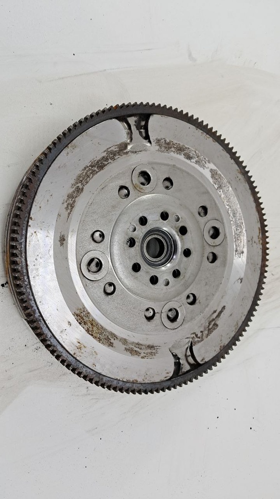 Маховик Opel Astra K Sports Tourer B16 1.4 Turbo 2016 55570175