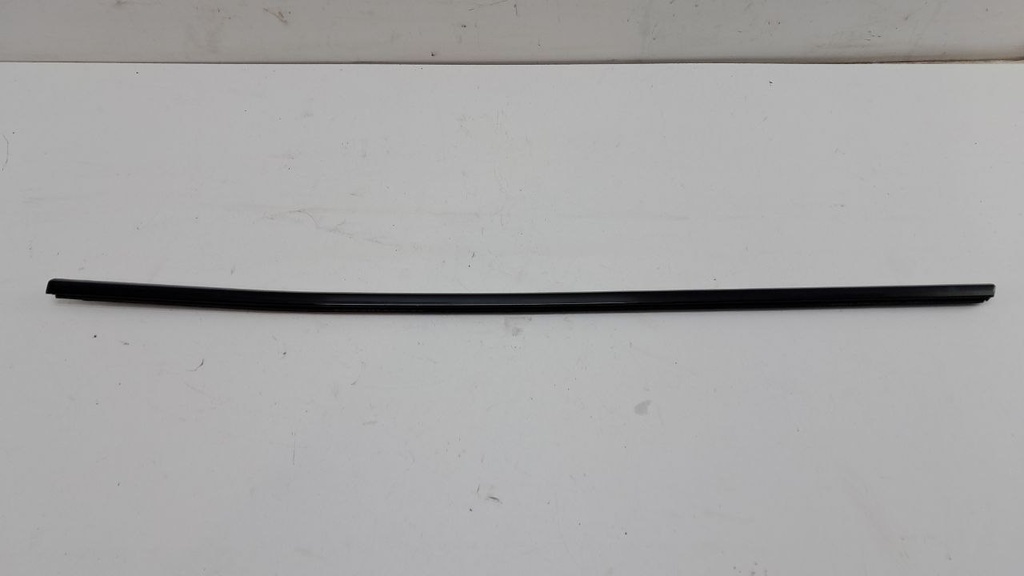 Молдинг на крышу правый BMW 5 GT F07 F10 F11 2014  7199796