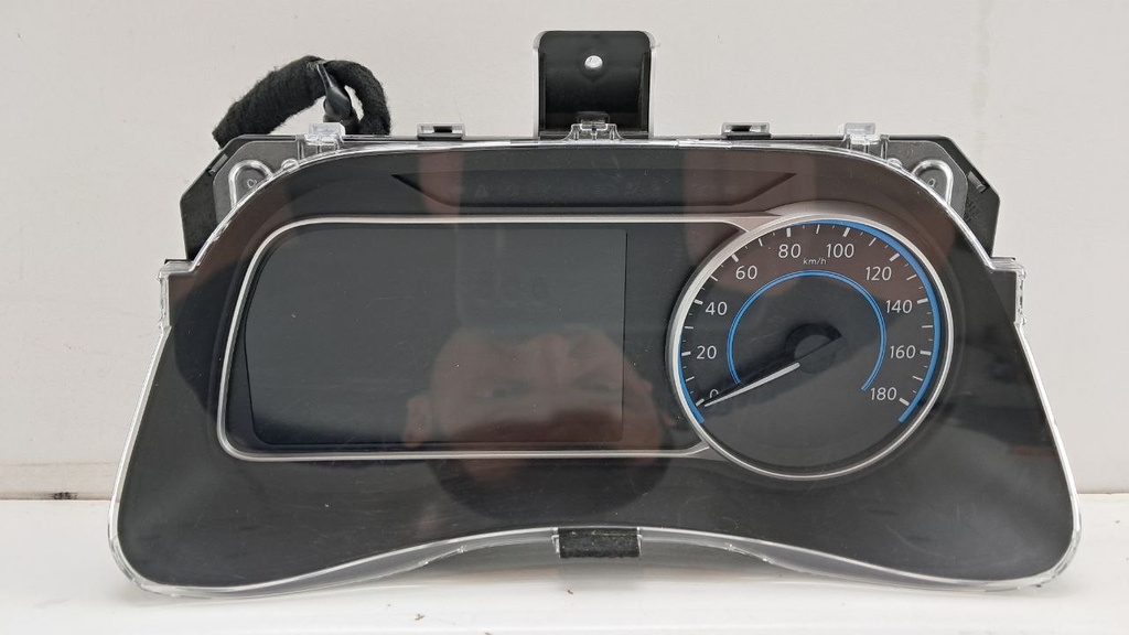 Панель приладів Nissan Leaf 2019 248105SH1C
