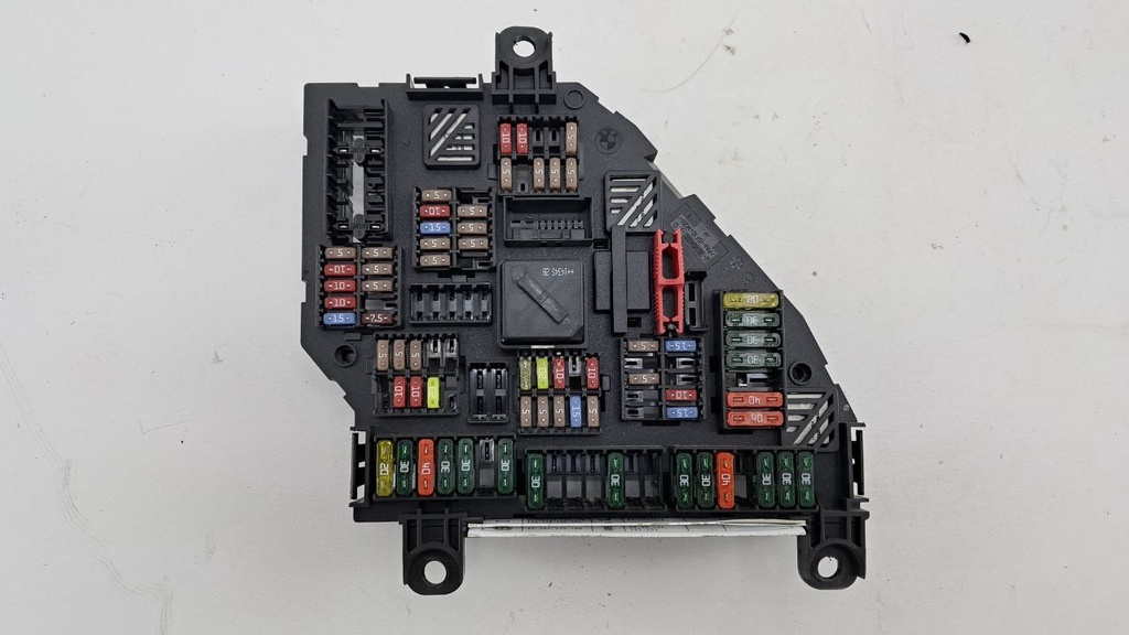 Блок запобіжників BMW 5 GT F07 F10 F11 2014 9264924