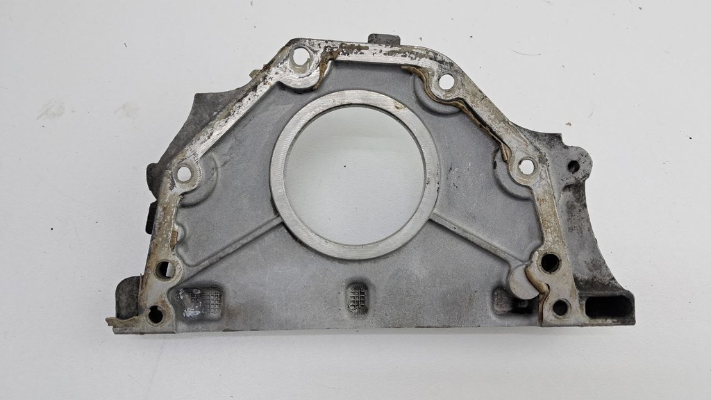 Кришка коленвала Volvo V50 S40 S80 Peugeot 307 2.0HDi 2010 9644251680