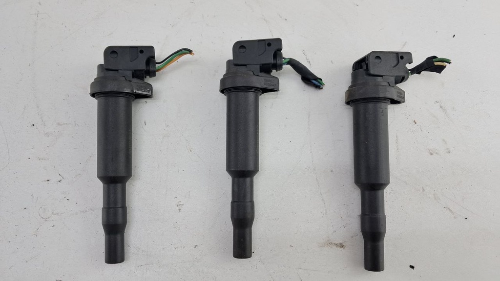 Катушка зажигания Citroen C4 Peugeot 308 1.6 16V 2007-2014 V759493780