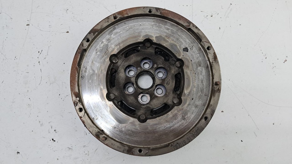 Маховик двигателя Mazda 6 L3-VDT 2.3 2002-2008 гг L30416610B