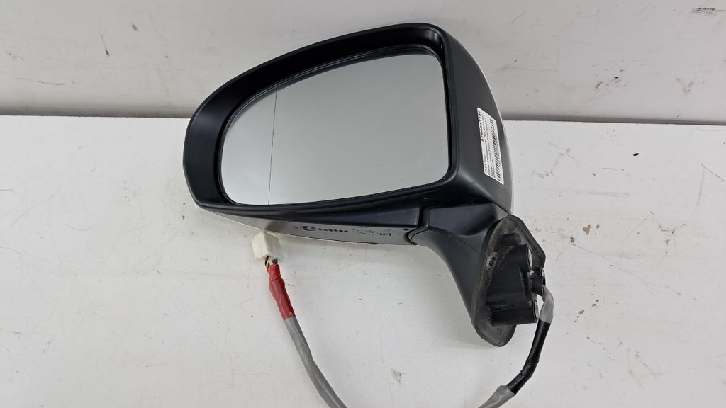 Дзеркало ліве Toyota Prius 7pin 2012 8794047180