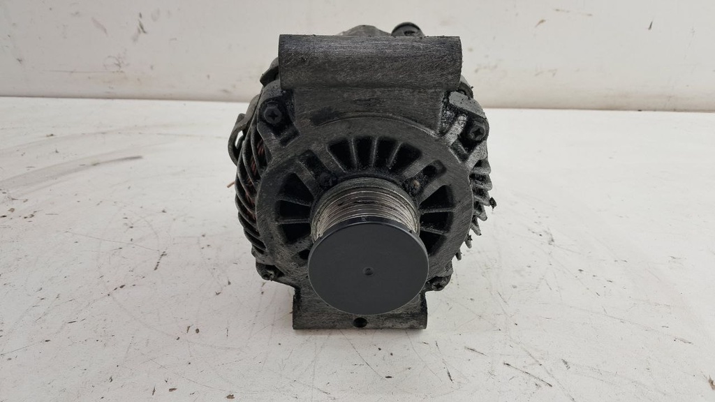 Генератор Peugeot 207 1.6 16V 2006-2013 V757692180