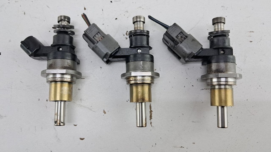 Форсунки Mazda 6 L3-VDT 2.3 2002-2008 L3K913250A