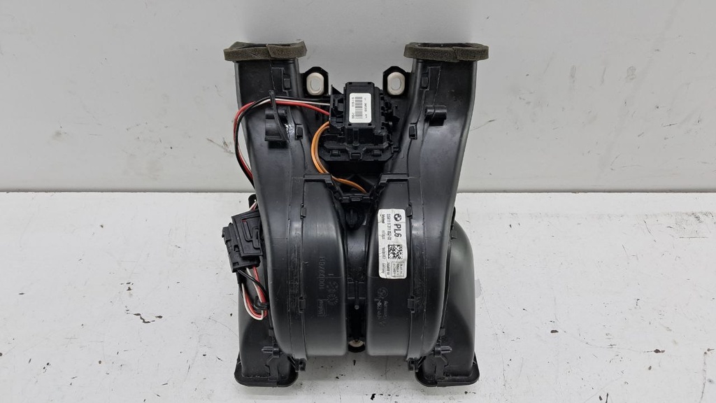 Вентилятор задней печки BMW 5 GT F07 F10 F11 2014 64119311853