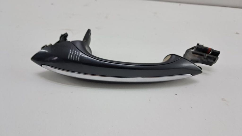 Ручка права передня задня комфорт BMW 5 GT F07 F10 F11 2014 7305304