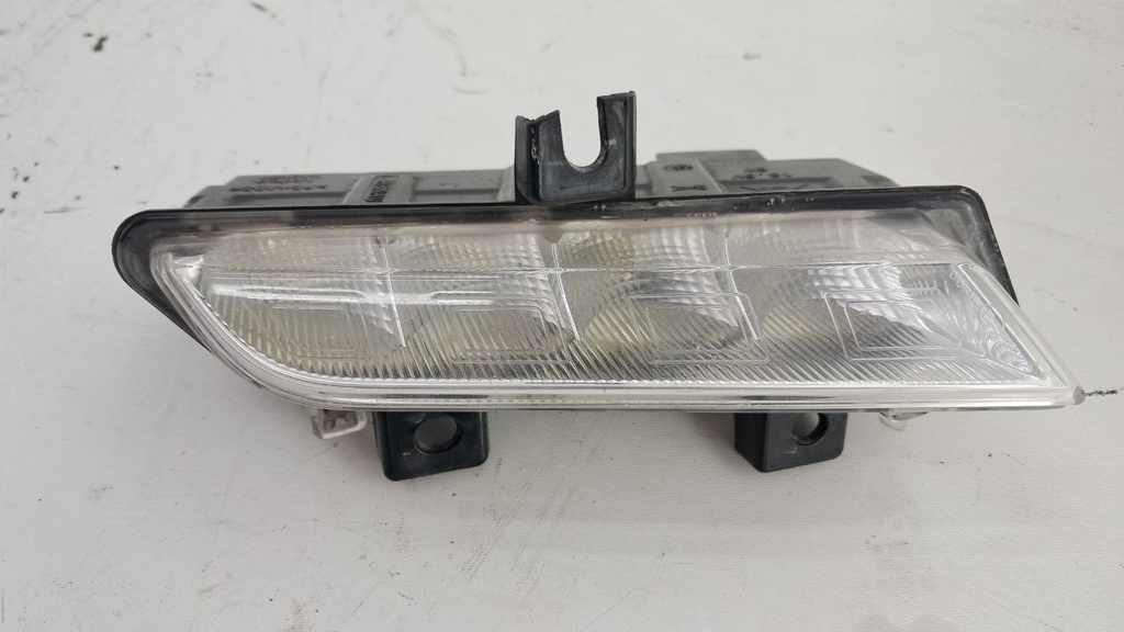 Фара противотуманная Renault Clio 2014 266003864R