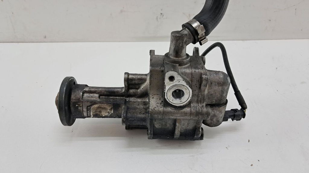 Гур BMW 5 GT F07 F10 F11 3.0d 2014 686715901 LH2114730