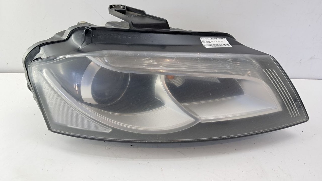 Фара права Audi A3 8P 2008-2013 8P0941004BE