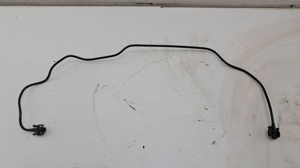 Трубка системи охолодження Ford Fiesta VI 1.0 ecoboost 2015 C1B18C012AD