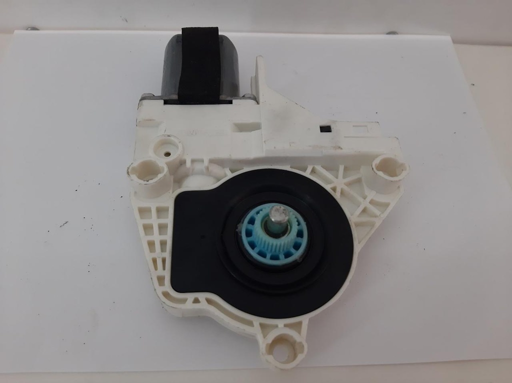 Моторчик стеклоподъемника Audi A6 C7 2015  8K0959811A