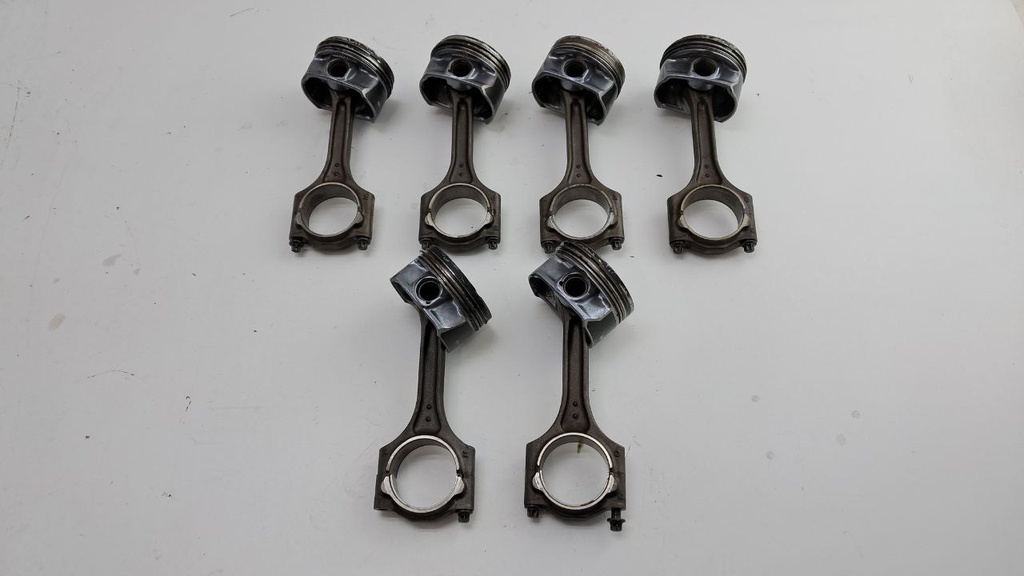 Поршень (+шатун) Volvo S60 V60 V70 S80 II XC60 XC90 3.0 3.2 T6 2012 821116 30750893