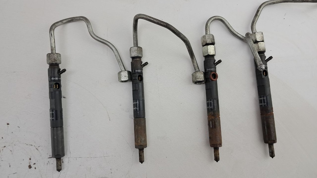 Форсунки Renault Clio 1.5 DCI Euro 5 2009-2012 8200827965 166000897R