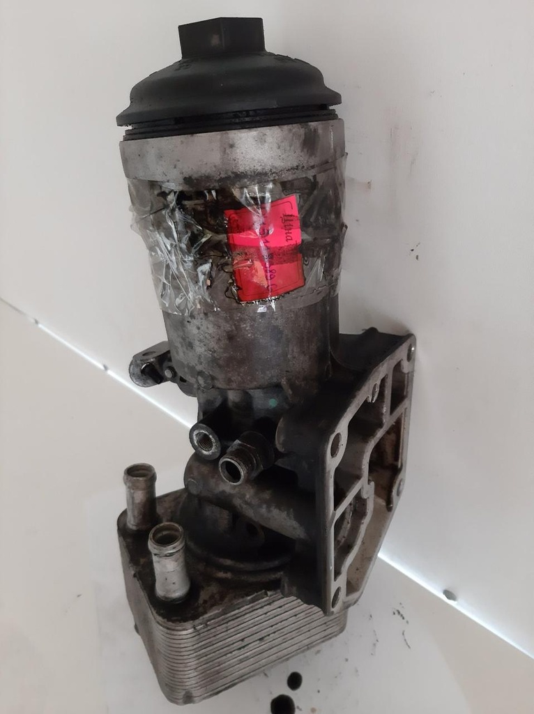 Корпус масляного фільтра Volkswagen Caddy III 1.9 TDI 2004-2010 045115389G