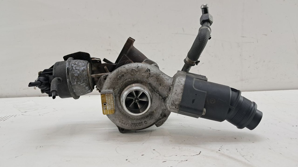 Турбіна Audi A4 B8 2.0 TDI 2010 03l145702E