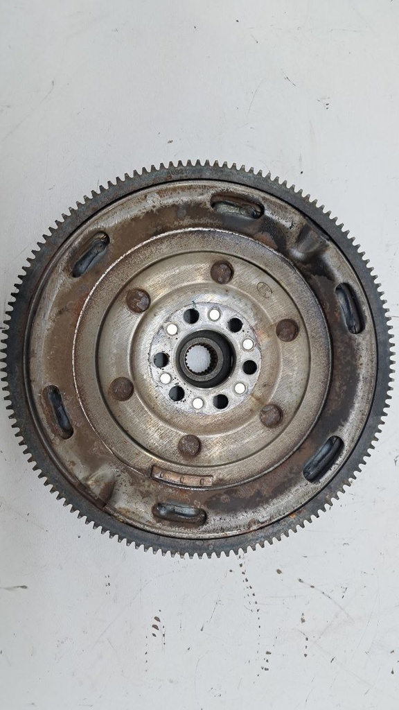 Маховик Audi A4 B8 2.0 TDI 2010 03L105317