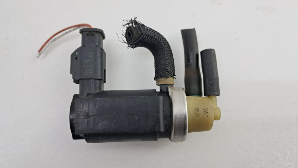 Електромагнітний клапан Peugeot 308 1.6 THP 2013 V759537280