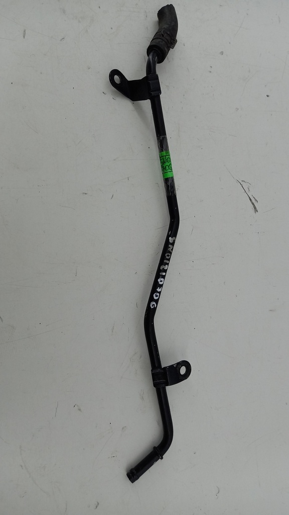 Трубка помпи Volkswagen Passat B6 2.0 TDI 2010 рр 5N0121070G