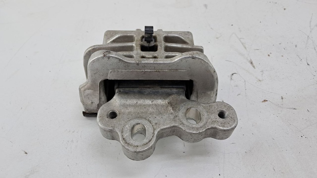 Подушка двигателя  Ford Transit Connect 2.0 TDCi 2016 GK217M121AE