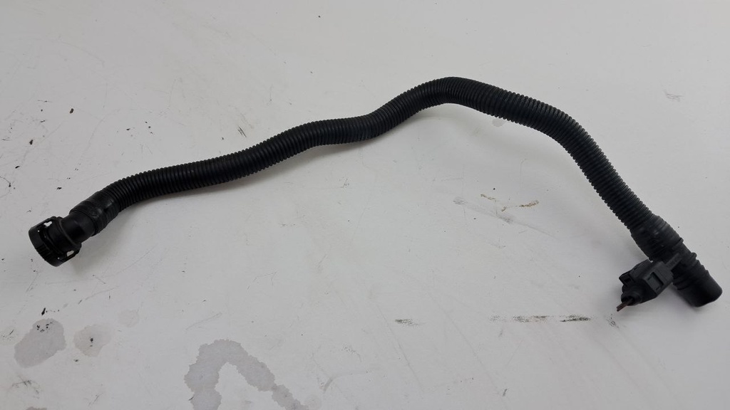 Трубка Audi A4 B8 2.0 TDI 2010 4F0103493