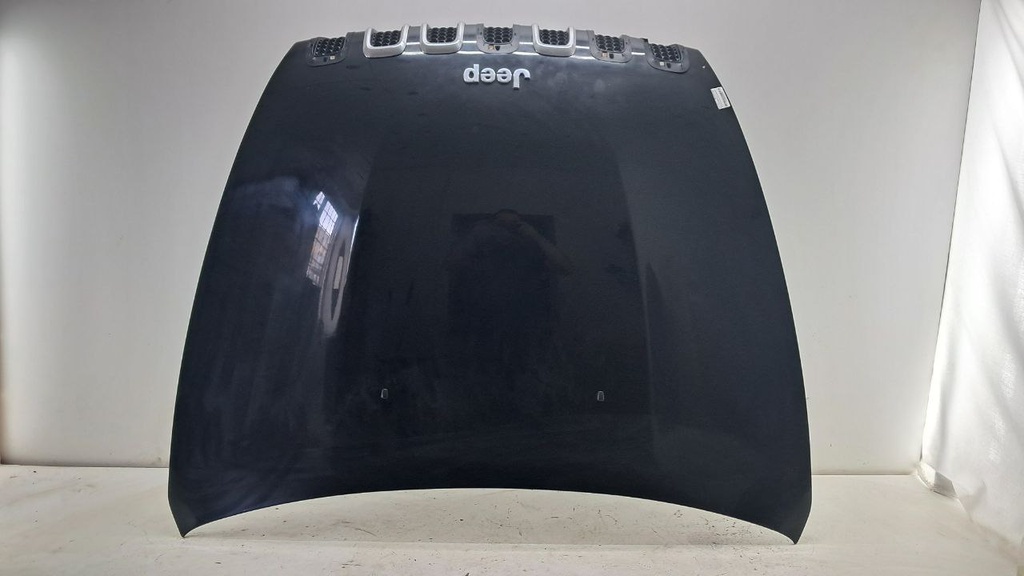 Капот Jeep Cherokee 2015 68103664AA